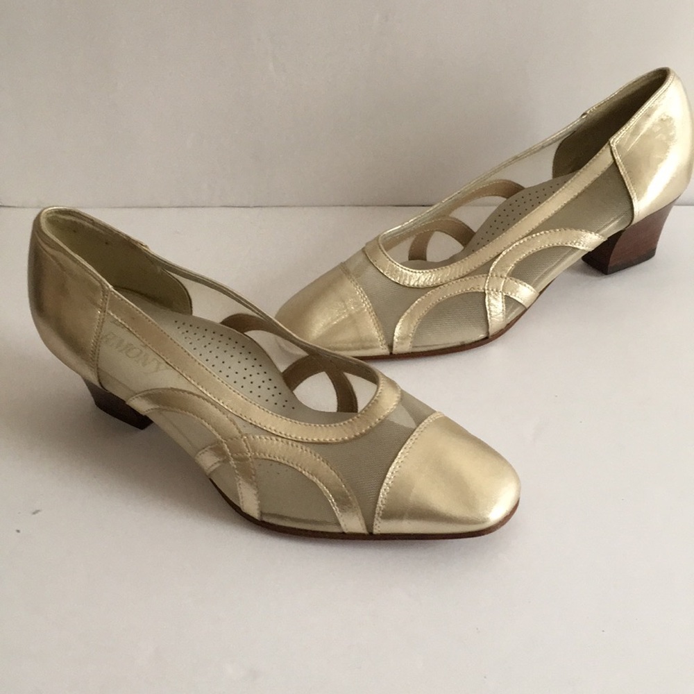 Pumps metallic gold and mesh made in Italy